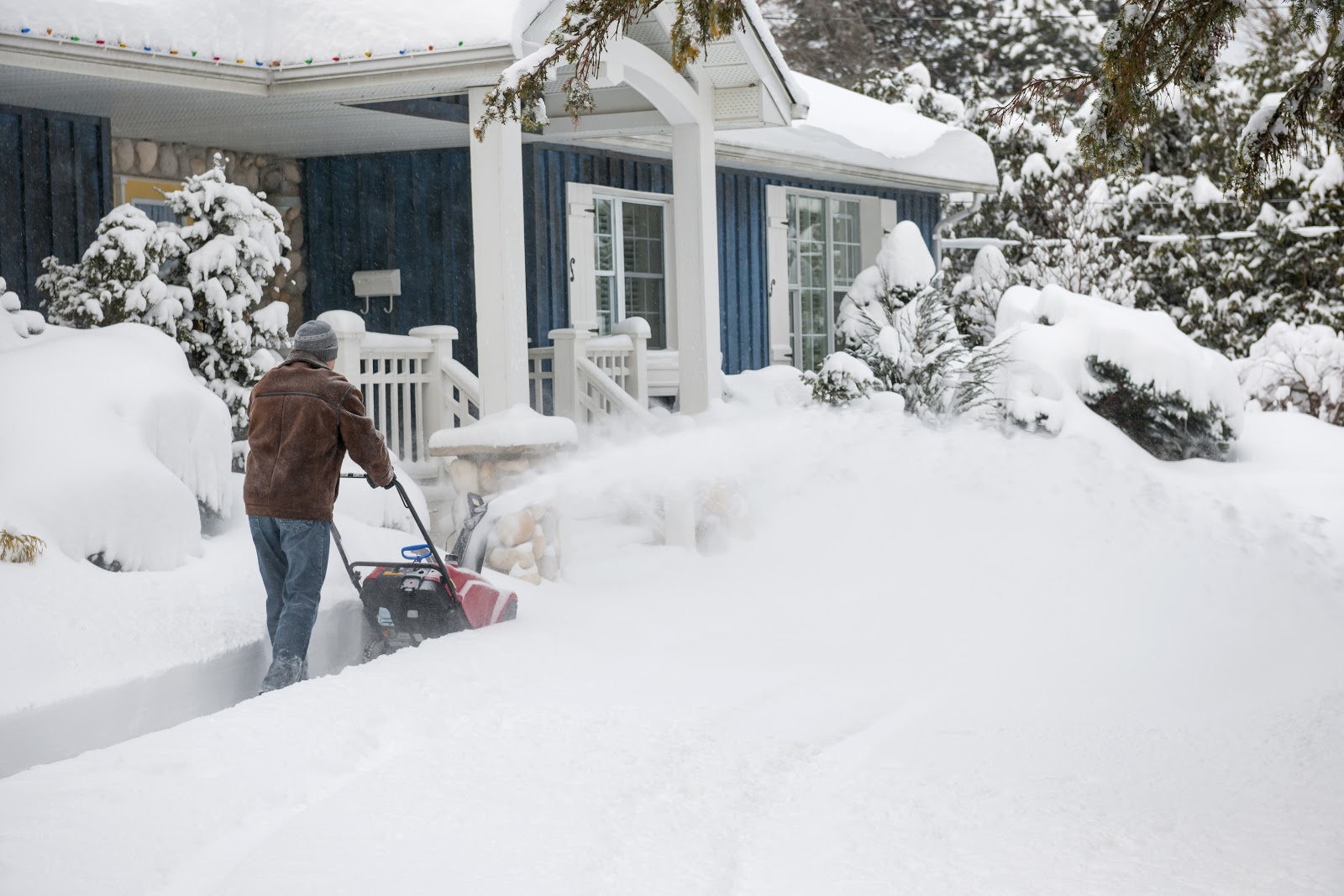 Residential Snow Removal Services: What Are Your Options?